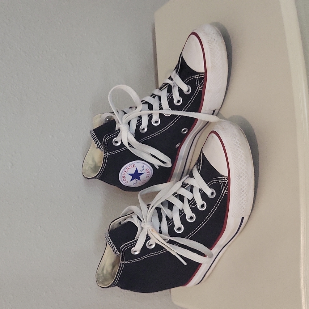 Converse black wedge. Womens 8